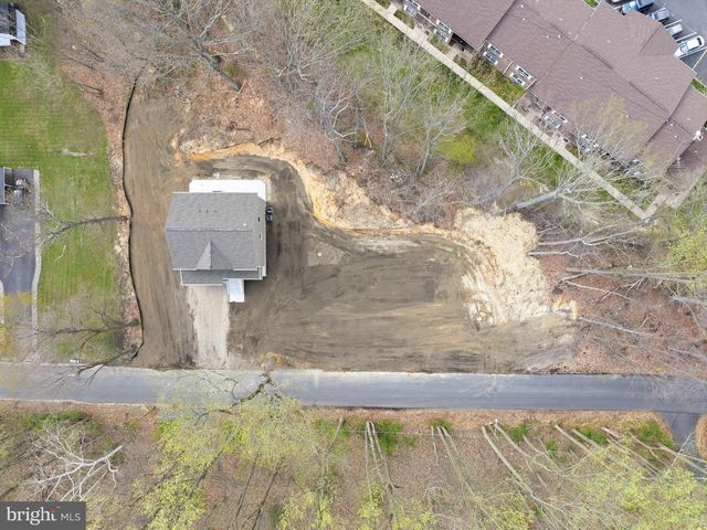 48 FARRIER AVE, Blackwood, NJ 08012