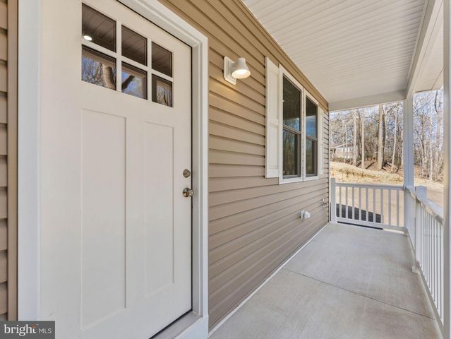 48 FARRIER AVE, Blackwood, NJ 08012