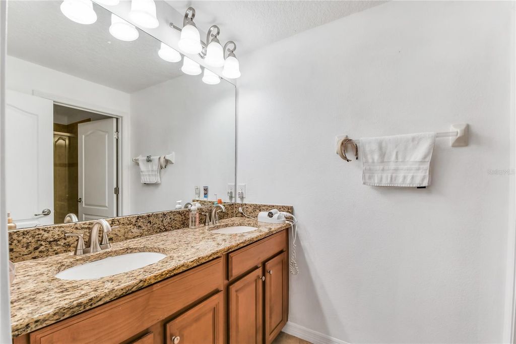 Image 12 of property listing at 8971 CALIFORNIA PALM ROAD, Kissimmee, FL 34747