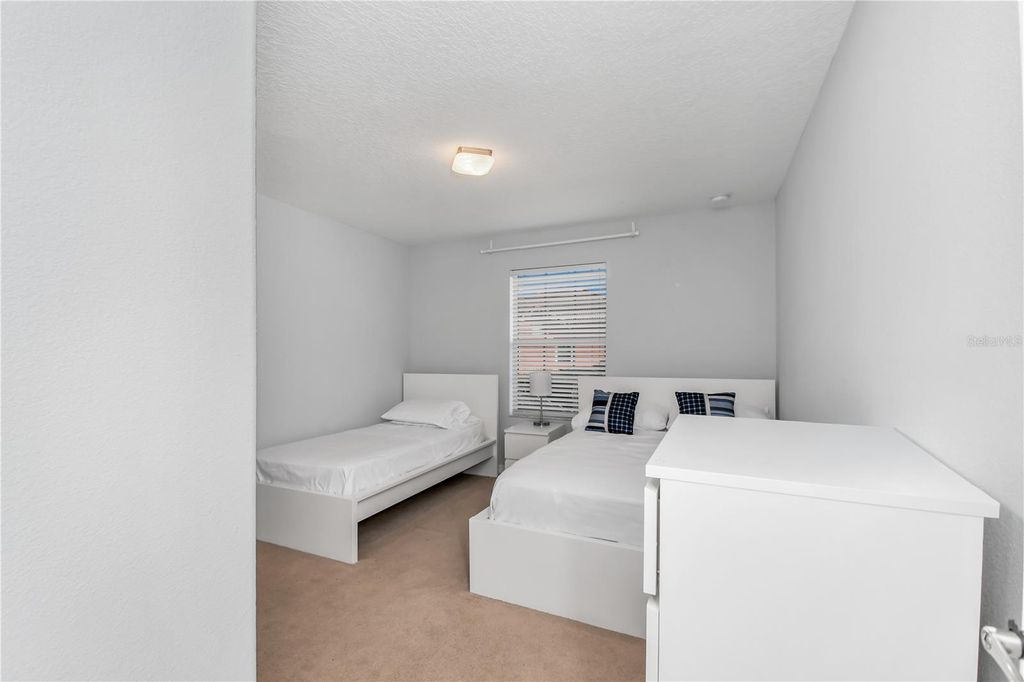 Image 14 of property listing at 8971 CALIFORNIA PALM ROAD, Kissimmee, FL 34747