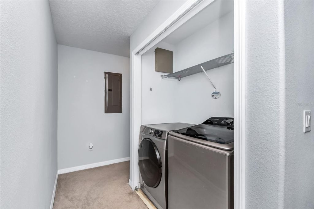 Image 15 of property listing at 8971 CALIFORNIA PALM ROAD, Kissimmee, FL 34747