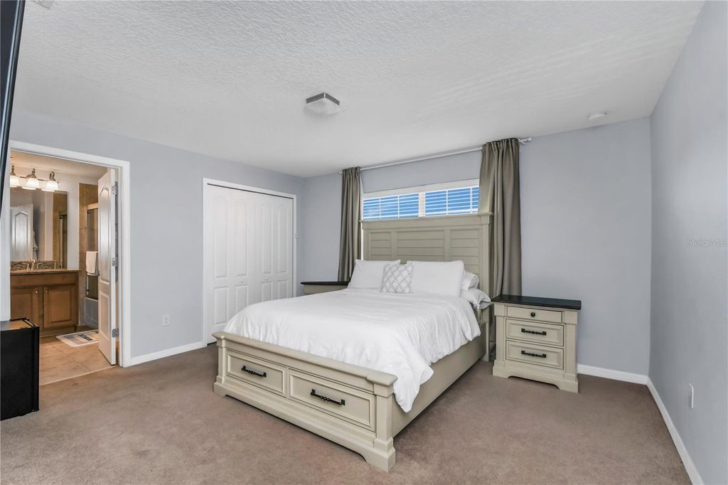 Image 18 of property listing at 8971 CALIFORNIA PALM ROAD, Kissimmee, FL 34747