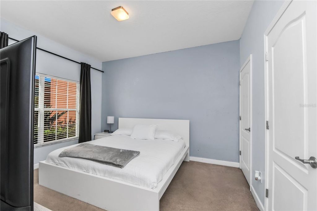 Image 20 of property listing at 8971 CALIFORNIA PALM ROAD, Kissimmee, FL 34747