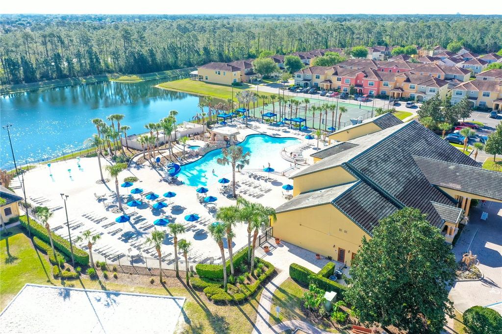 Image 3 of property listing at 8971 CALIFORNIA PALM ROAD, Kissimmee, FL 34747