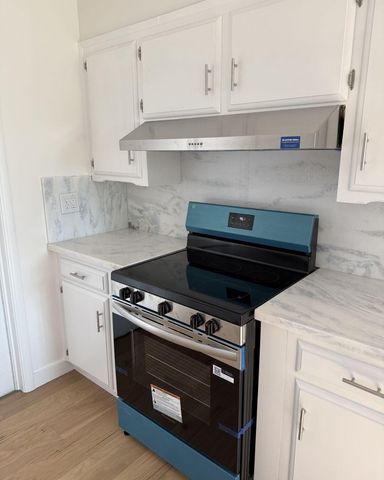 18 N Byron Drive, Lemoore, CA 93245