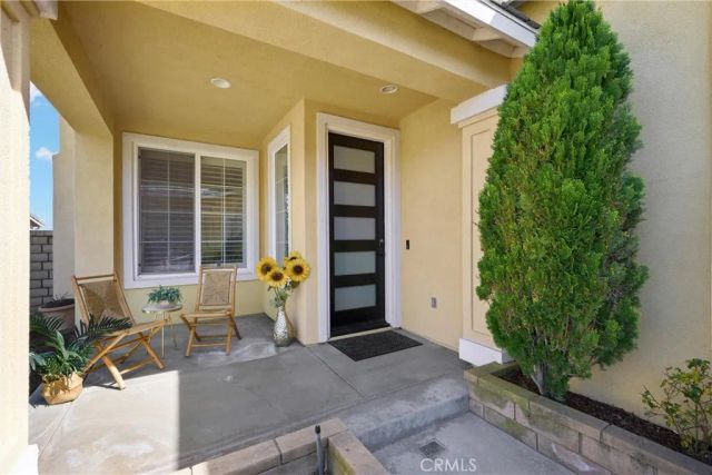 25 Volta Del Tintori Street, Lake Elsinore, CA 92532