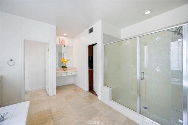 25 Volta Del Tintori Street, Lake Elsinore, CA 92532