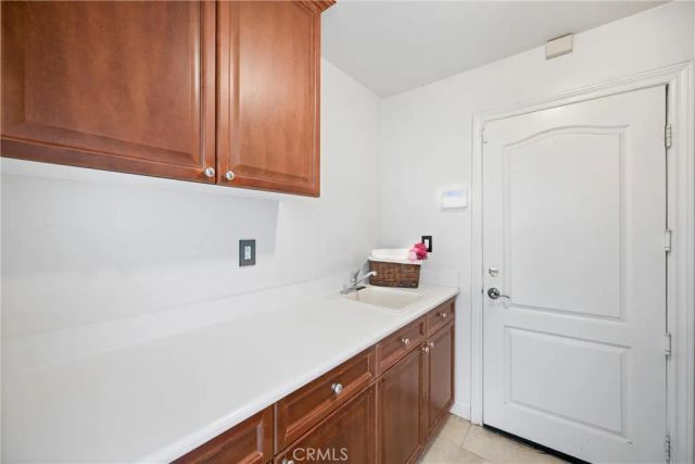25 Volta Del Tintori Street, Lake Elsinore, CA 92532