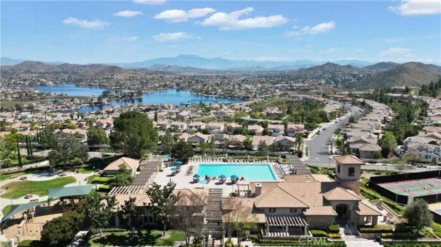 25 Volta Del Tintori Street, Lake Elsinore, CA 92532