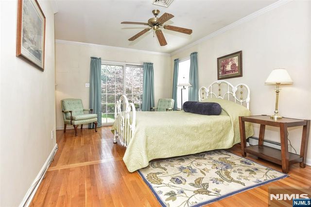 143 Manhattan Avenue, Waldwick, NJ 07463