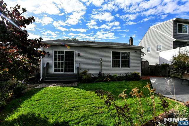 143 Manhattan Avenue, Waldwick, NJ 07463