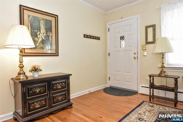 143 Manhattan Avenue, Waldwick, NJ 07463