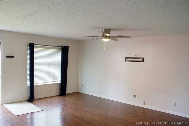 3926 Carver Street, New Albany, IN 47150