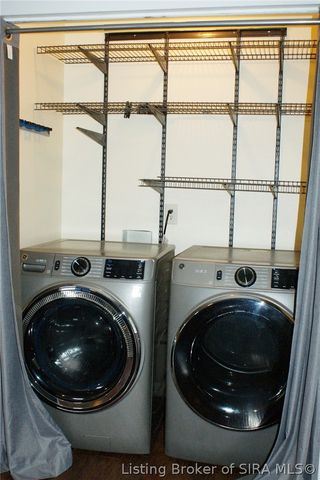 3926 Carver Street, New Albany, IN 47150