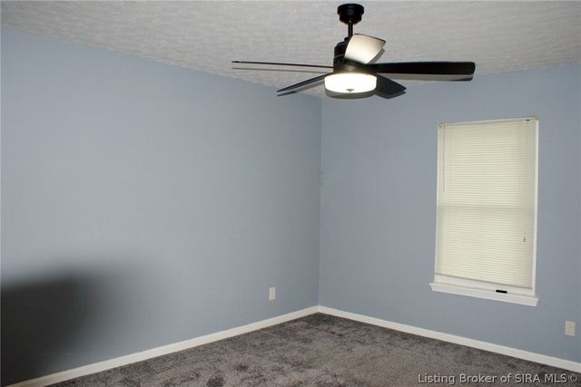 3926 Carver Street, New Albany, IN 47150