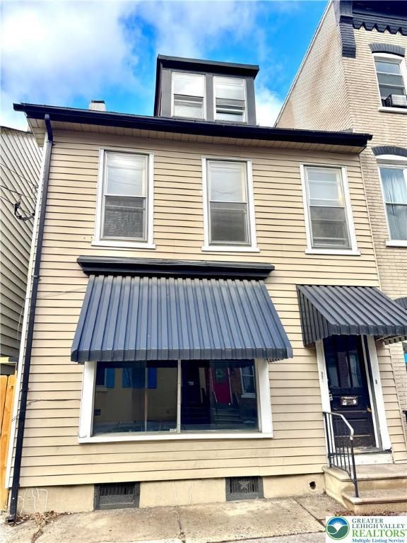 921 West Liberty Street, Allentown City, PA 18102