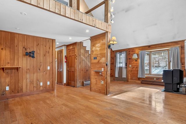 1350 Teer Road, Clarendon, VT 05759