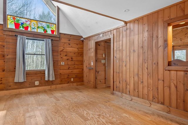 1350 Teer Road, Clarendon, VT 05759