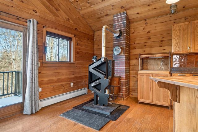 1350 Teer Road, Clarendon, VT 05759