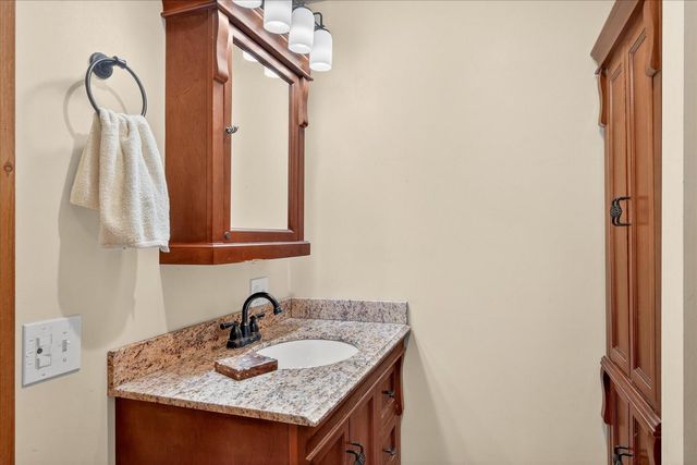 1350 Teer Road, Clarendon, VT 05759