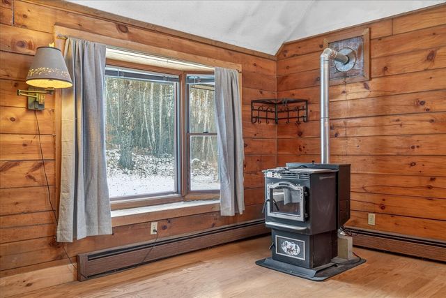 1350 Teer Road, Clarendon, VT 05759