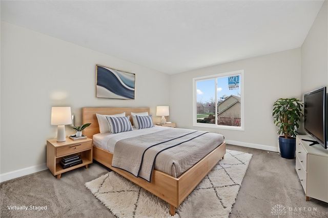 811 Wind Bluff Point, Springboro, OH 45066