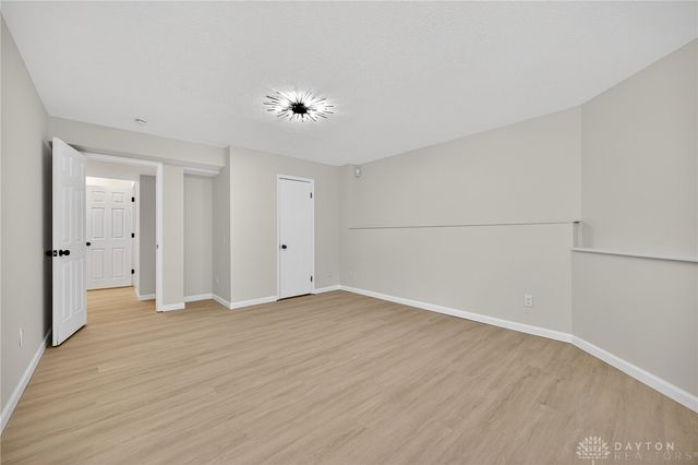 811 Wind Bluff Point, Springboro, OH 45066
