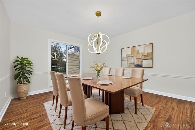 811 Wind Bluff Point, Springboro, OH 45066
