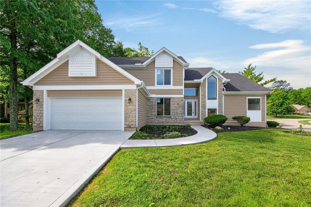 811 Wind Bluff Point, Springboro, OH 45066