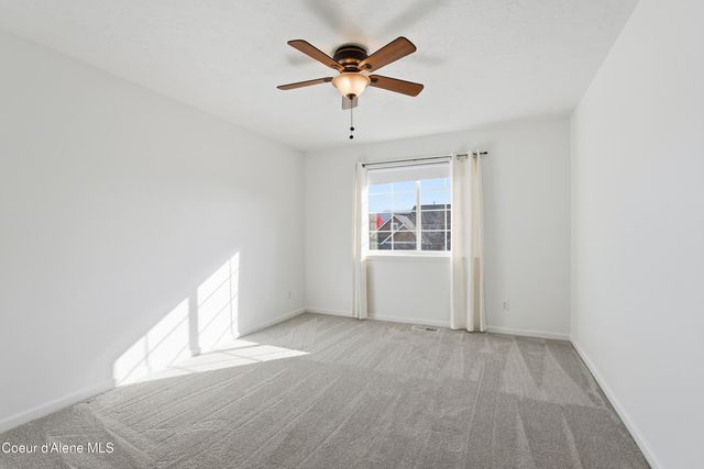 17211 E Rosemont Ln, Spokane Valley, WA 99016