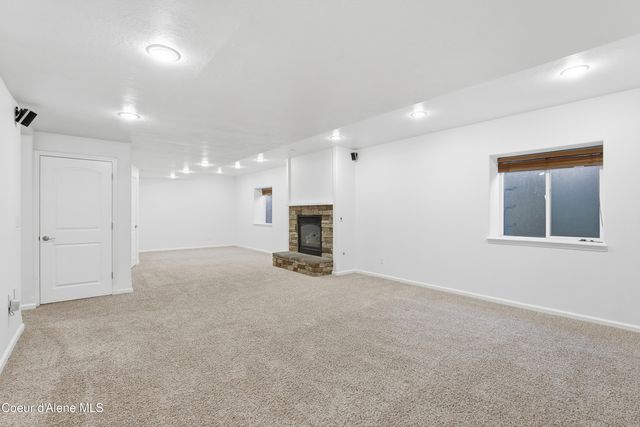 17211 E Rosemont Ln, Spokane Valley, WA 99016