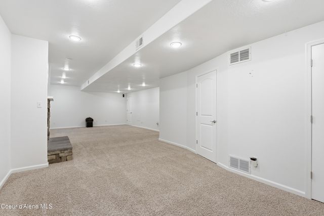 17211 E Rosemont Ln, Spokane Valley, WA 99016