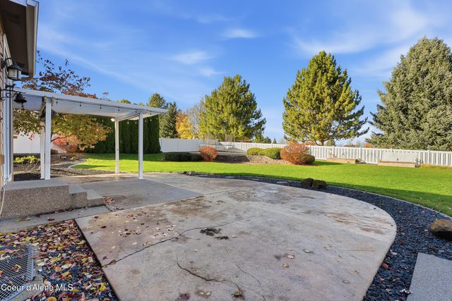 17211 E Rosemont Ln, Spokane Valley, WA 99016