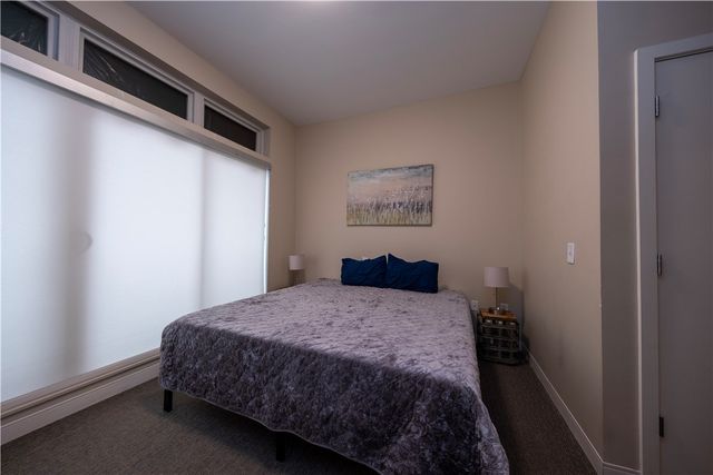 1655 Fifth Avenue 312, Downtown Pgh, PA 15219