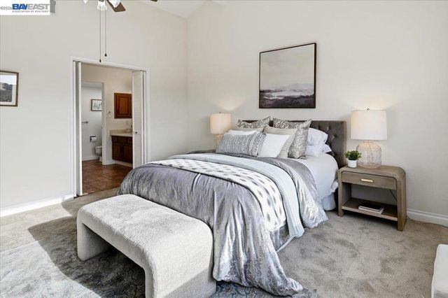 6086 Bellingham Dr, Castro Valley, CA 94552