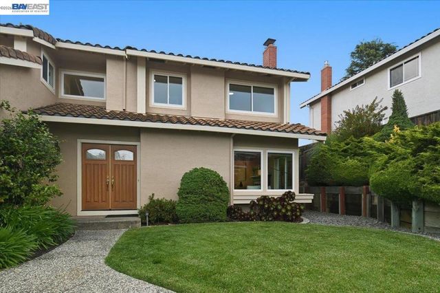 6086 Bellingham Dr, Castro Valley, CA 94552