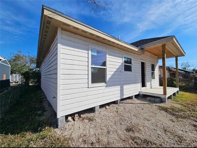 614 E Birch Avenue, Alamo, TX 78516