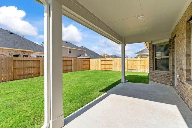 9903 Silverling Court, Conroe, TX 77385
