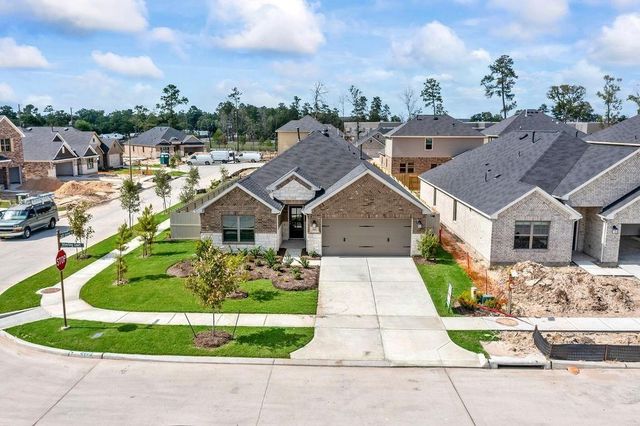 9903 Silverling Court, Conroe, TX 77385