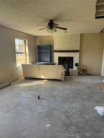 4409 W Toledo Street, Broken Arrow, OK 74012