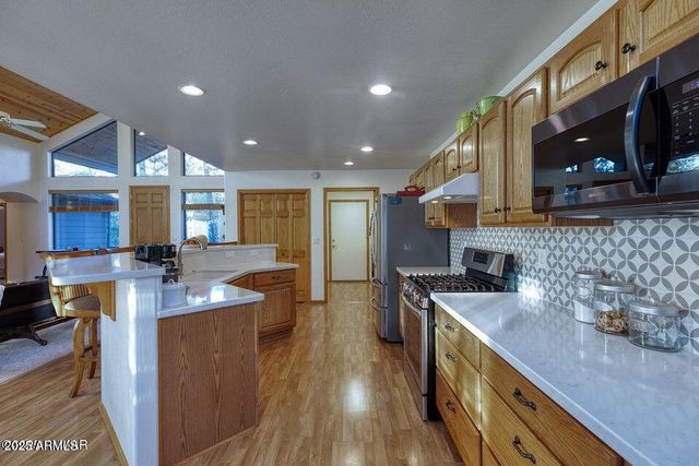 280 CEDAR BREAKS Avenue, Show Low, AZ 85901