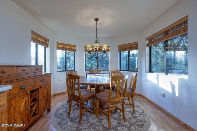 280 CEDAR BREAKS Avenue, Show Low, AZ 85901