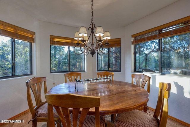 280 CEDAR BREAKS Avenue, Show Low, AZ 85901