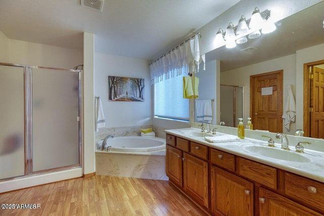 280 CEDAR BREAKS Avenue, Show Low, AZ 85901