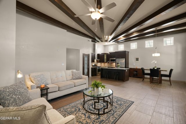 1664 LARK BUNTING Lane, El Paso, TX 79911