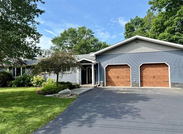 362 Latonka Dr, Jackson Twp, PA 16137