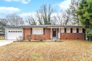 4229 ROCKBRIDGE HEIGHTS Drive, Stone Mountain, GA 30083