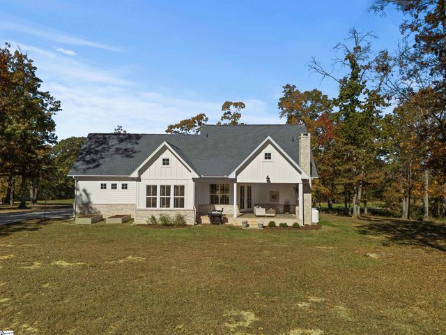 1543 Highway 11, Chesnee, SC 29323