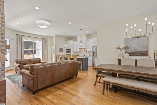 1543 Highway 11, Chesnee, SC 29323