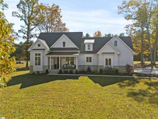 1543 Highway 11, Chesnee, SC 29323